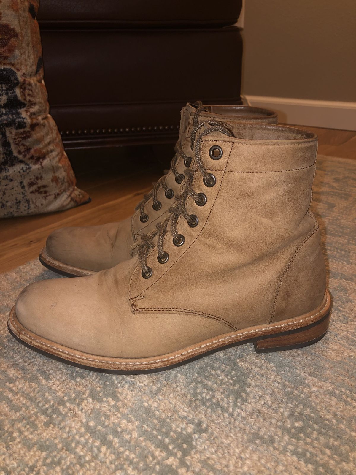 Photo by patinathunderdome on November 6, 2021 of the Nisolo All-Weather Amalia Boot in Tobacco.