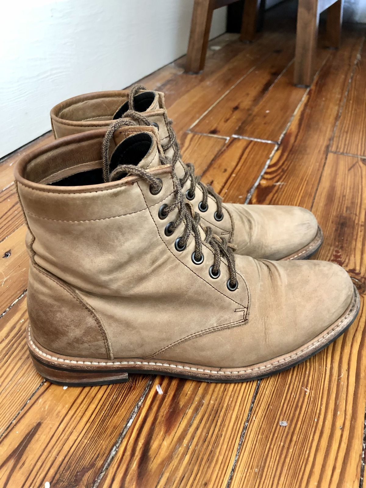 Photo by patinathunderdome on March 5, 2022 of the Nisolo All-Weather Amalia Boot in Tobacco.