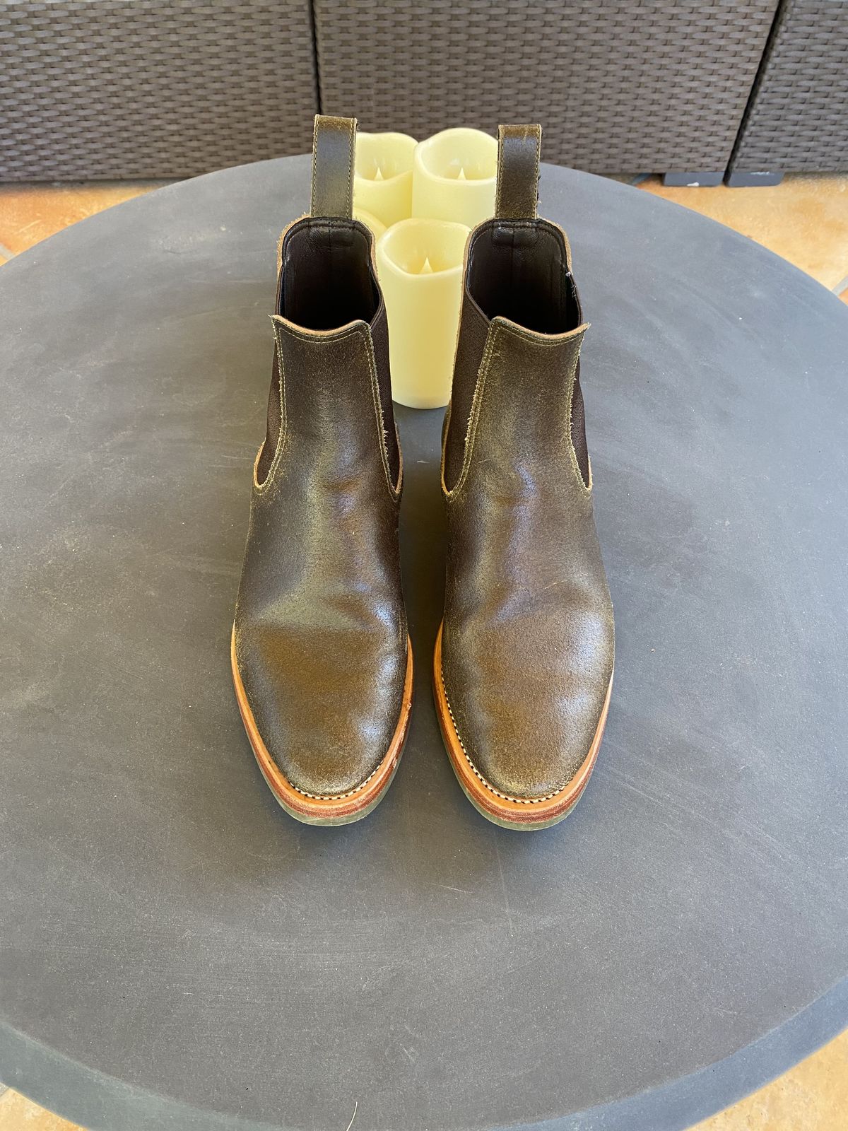 Photo by patinathunderdome on January 3, 2022 of the Benzein The Seventh Chelsea Boot in Horween Olive Waxed Flesh.