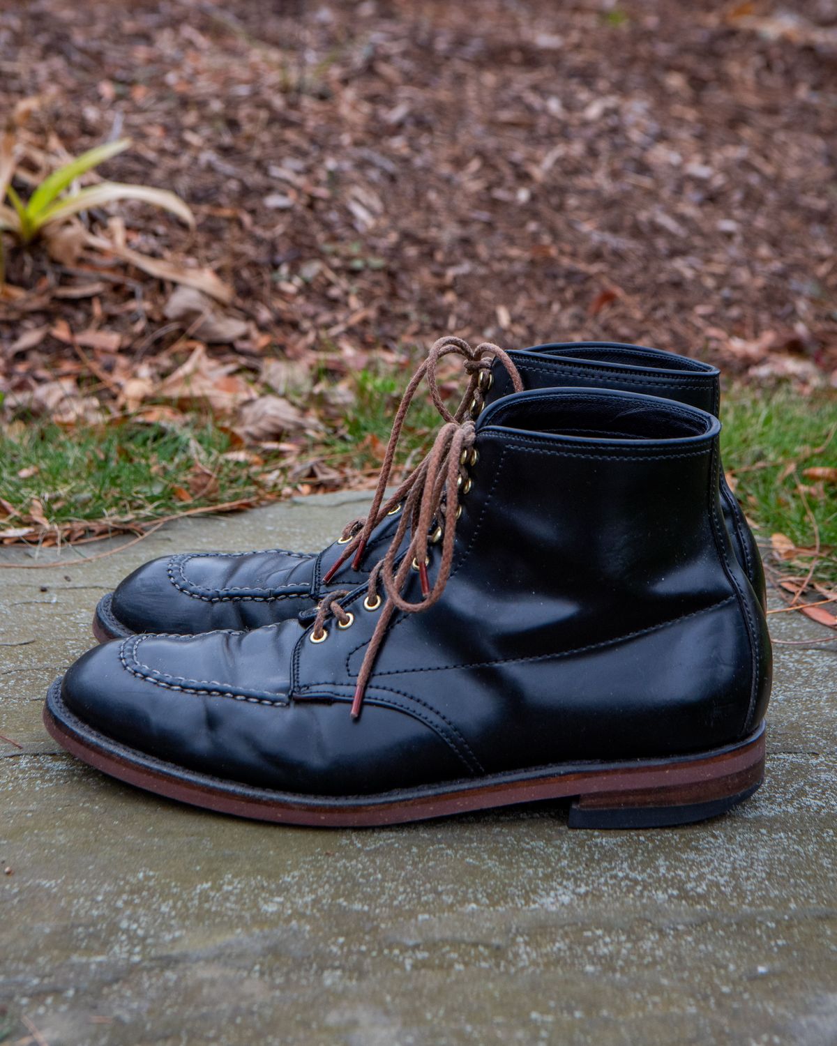 Photo by patinathunderdome on December 4, 2021 of the Alden Indy Boot in Horween Black Shell Cordovan.