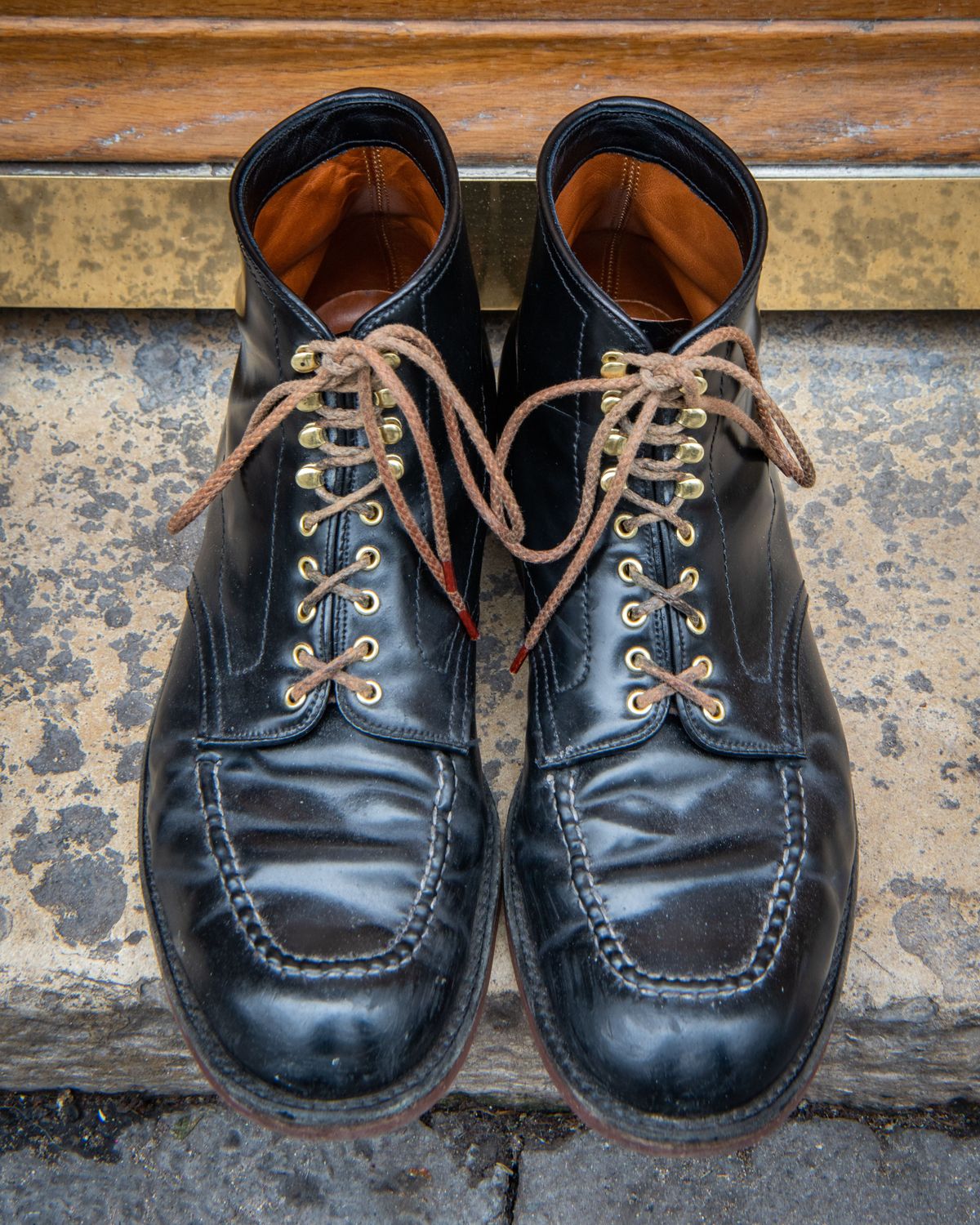 Photo by patinathunderdome on February 3, 2022 of the Alden Indy Boot in Horween Black Shell Cordovan.
