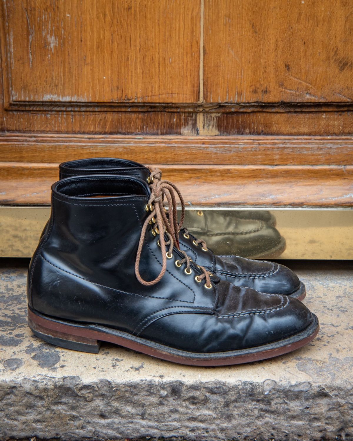 Photo by patinathunderdome on February 3, 2022 of the Alden Indy Boot in Horween Black Shell Cordovan.