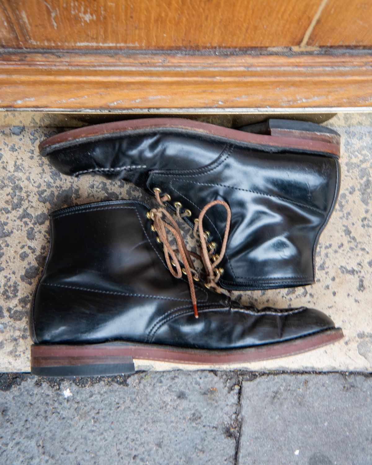 Photo by patinathunderdome on February 3, 2022 of the Alden Indy Boot in Horween Black Shell Cordovan.