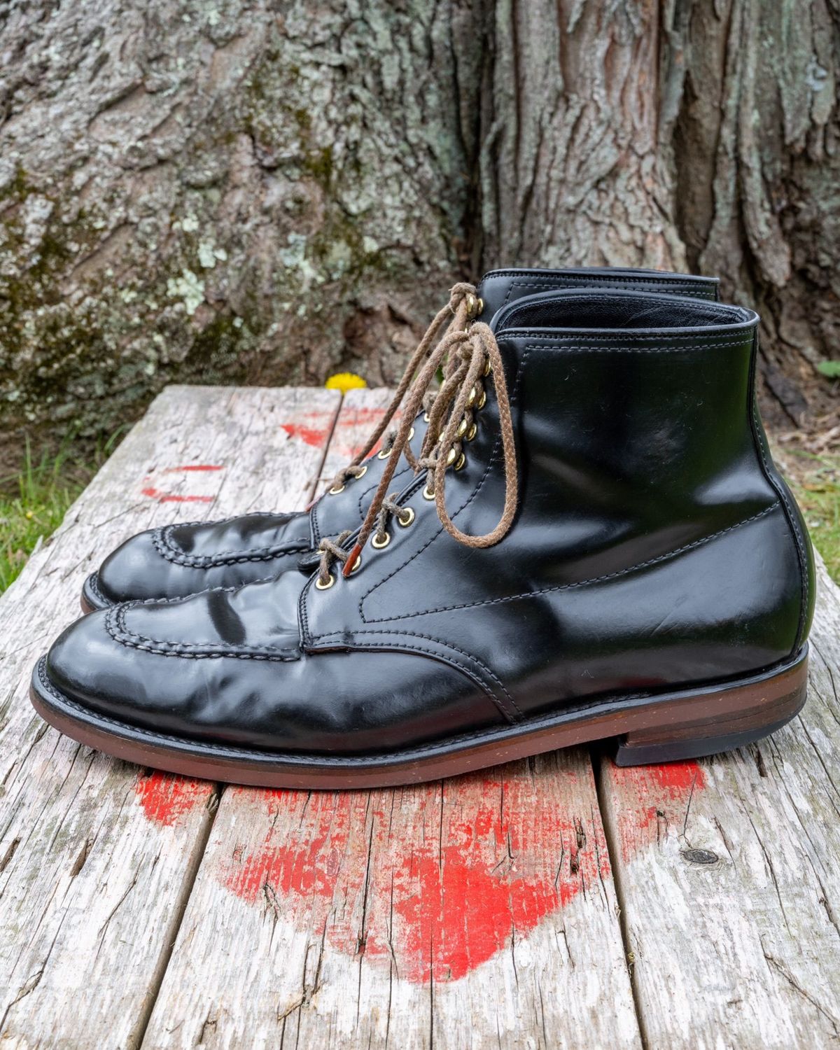 Photo by patinathunderdome on May 2, 2022 of the Alden Indy Boot in Horween Black Shell Cordovan.