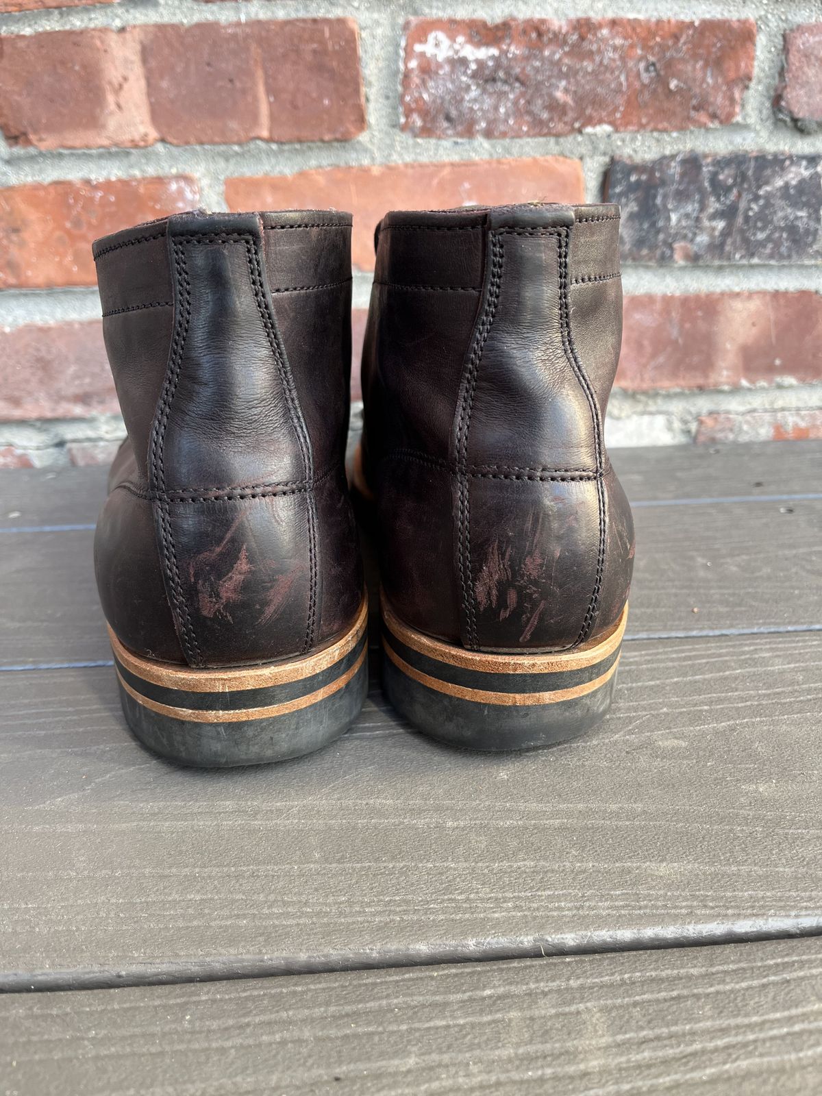 Photo by patinathunderdome on December 6, 2021 of the Truman Chukka in Guidi Aubergine Horse Rump.