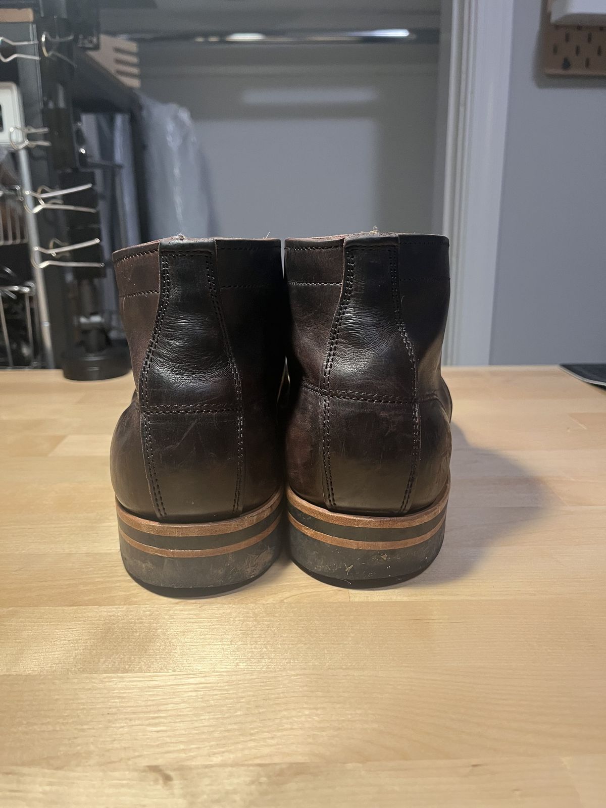Photo by patinathunderdome on January 6, 2022 of the Truman Chukka in Guidi Aubergine Horse Rump.