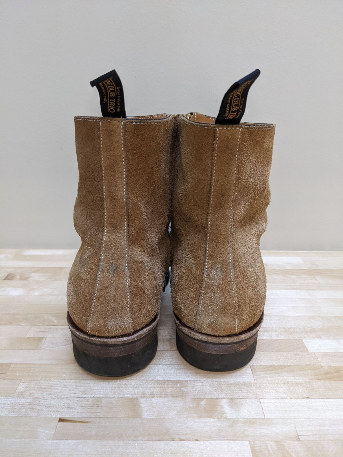 Photo by patinathunderdome on January 2, 2022 of the Rolling Dub Trio Gleaners Zip in Horween Natural Chromexcel Roughout.