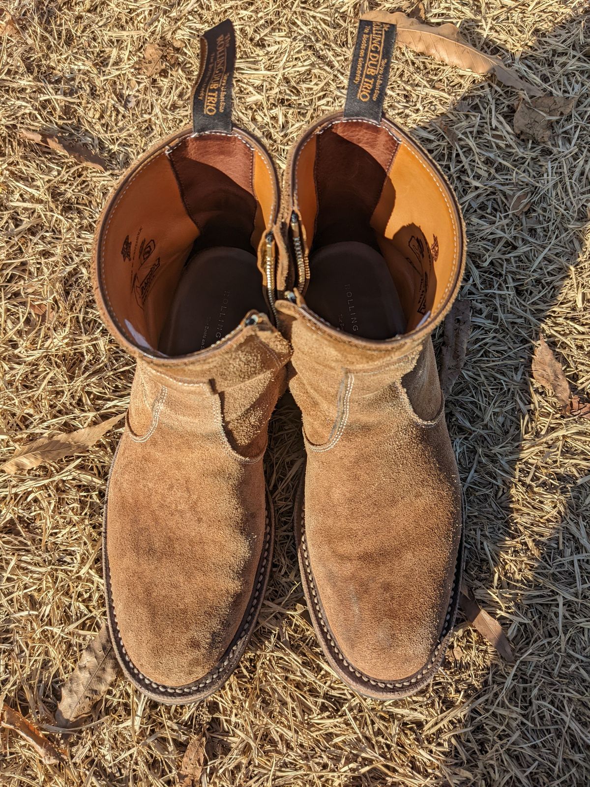 Photo by patinathunderdome on March 2, 2022 of the Rolling Dub Trio Gleaners Zip in Horween Natural Chromexcel Roughout.