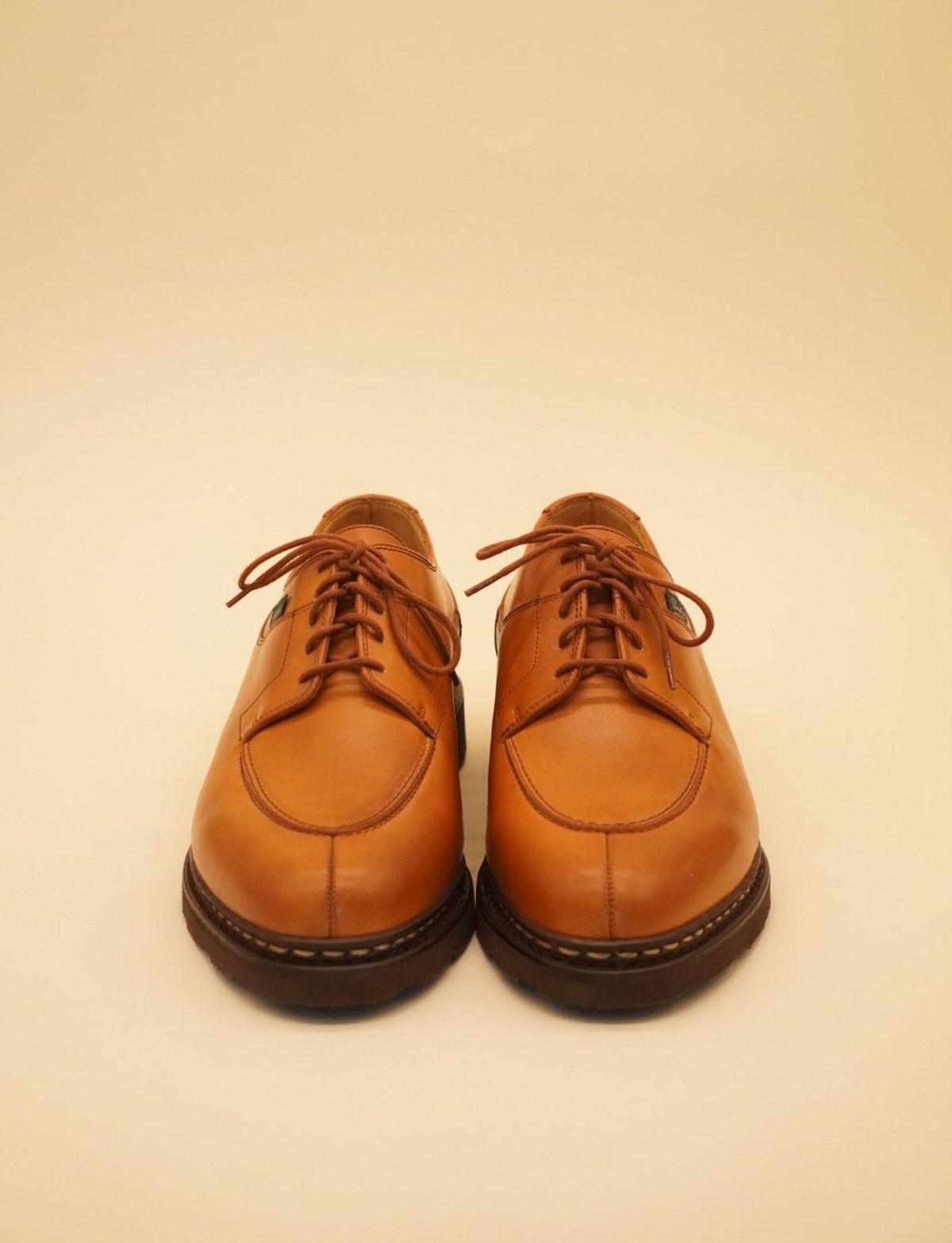 Photo by patinathunderdome on October 1, 2021 of the Paraboot Avignon in Lisse Gold.