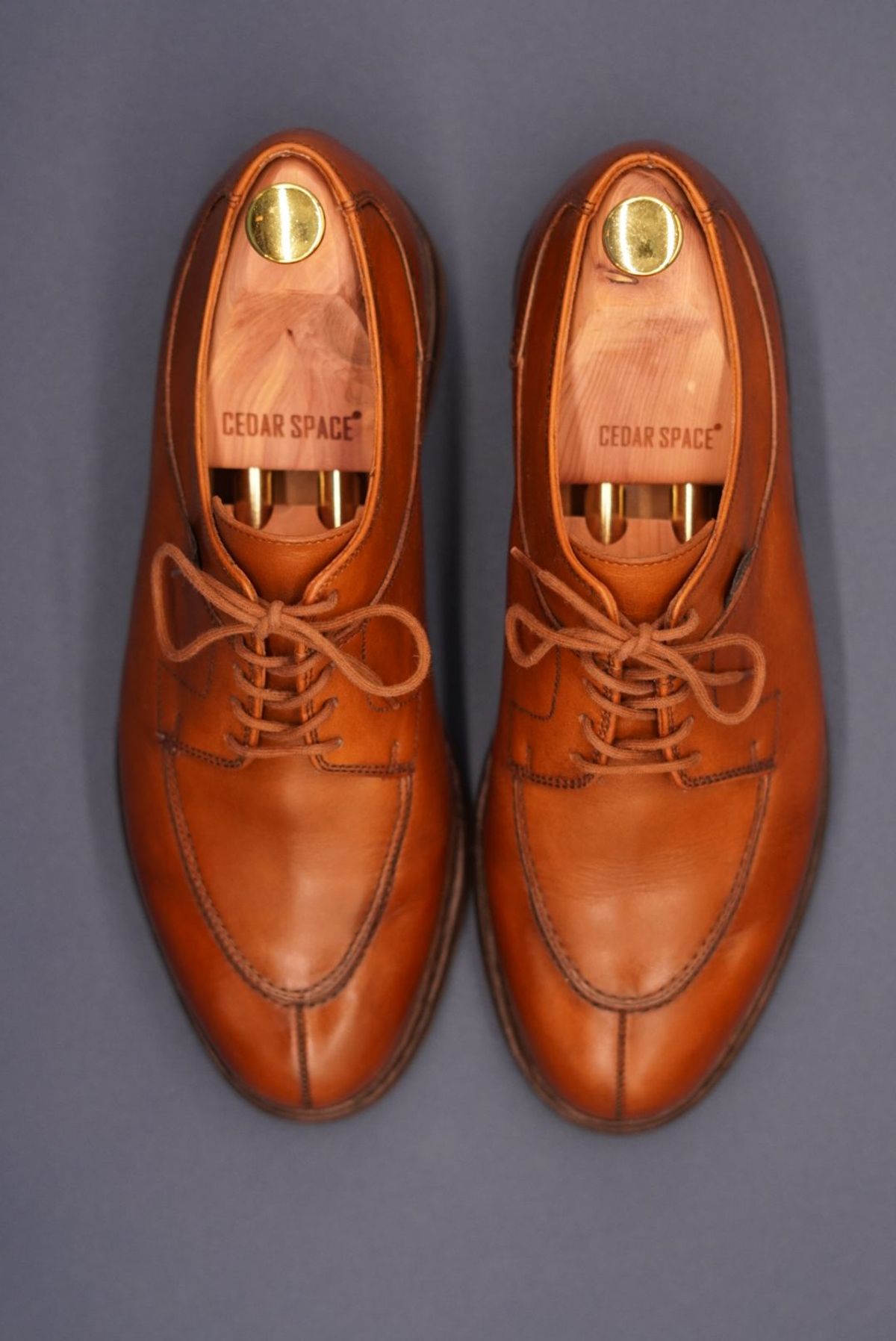 Photo by patinathunderdome on November 3, 2021 of the Paraboot Avignon in Lisse Gold.