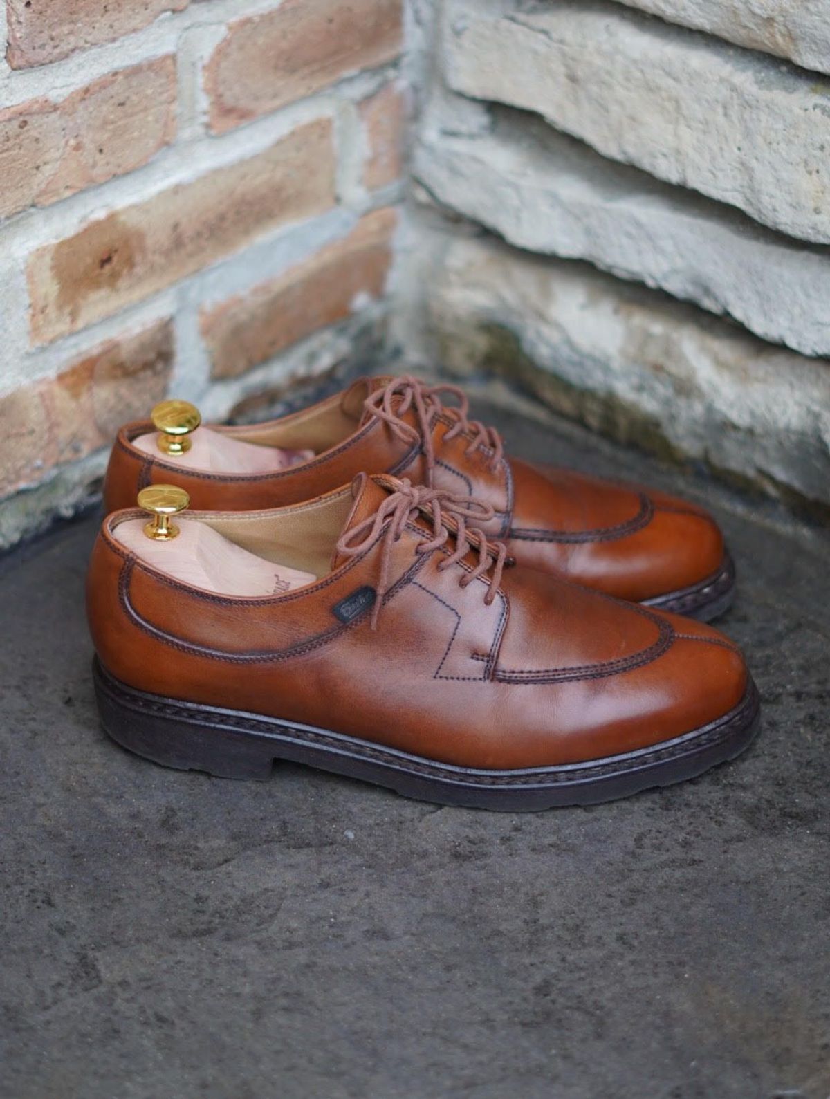 Photo by patinathunderdome on January 4, 2022 of the Paraboot Avignon in Lisse Gold.