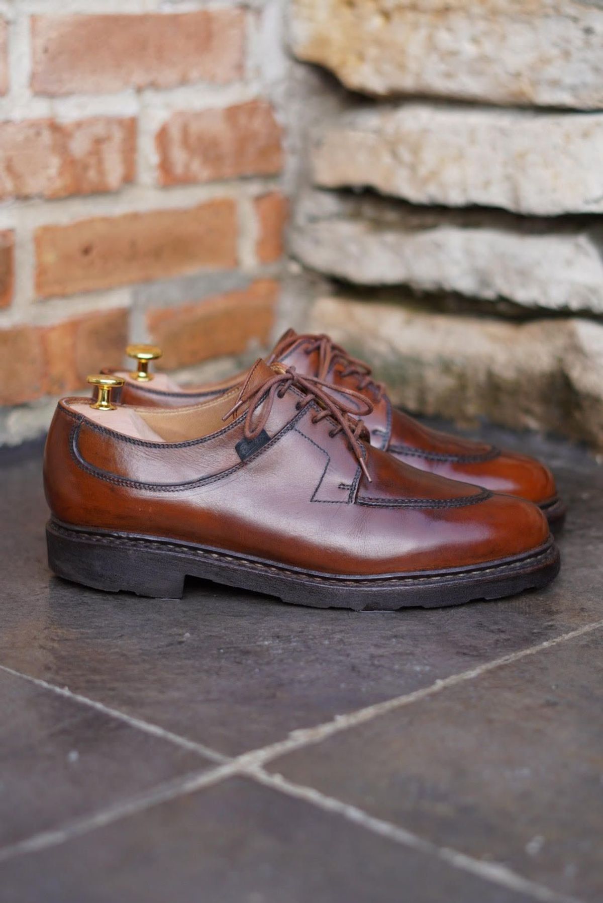 Photo by patinathunderdome on February 3, 2022 of the Paraboot Avignon in Lisse Gold.