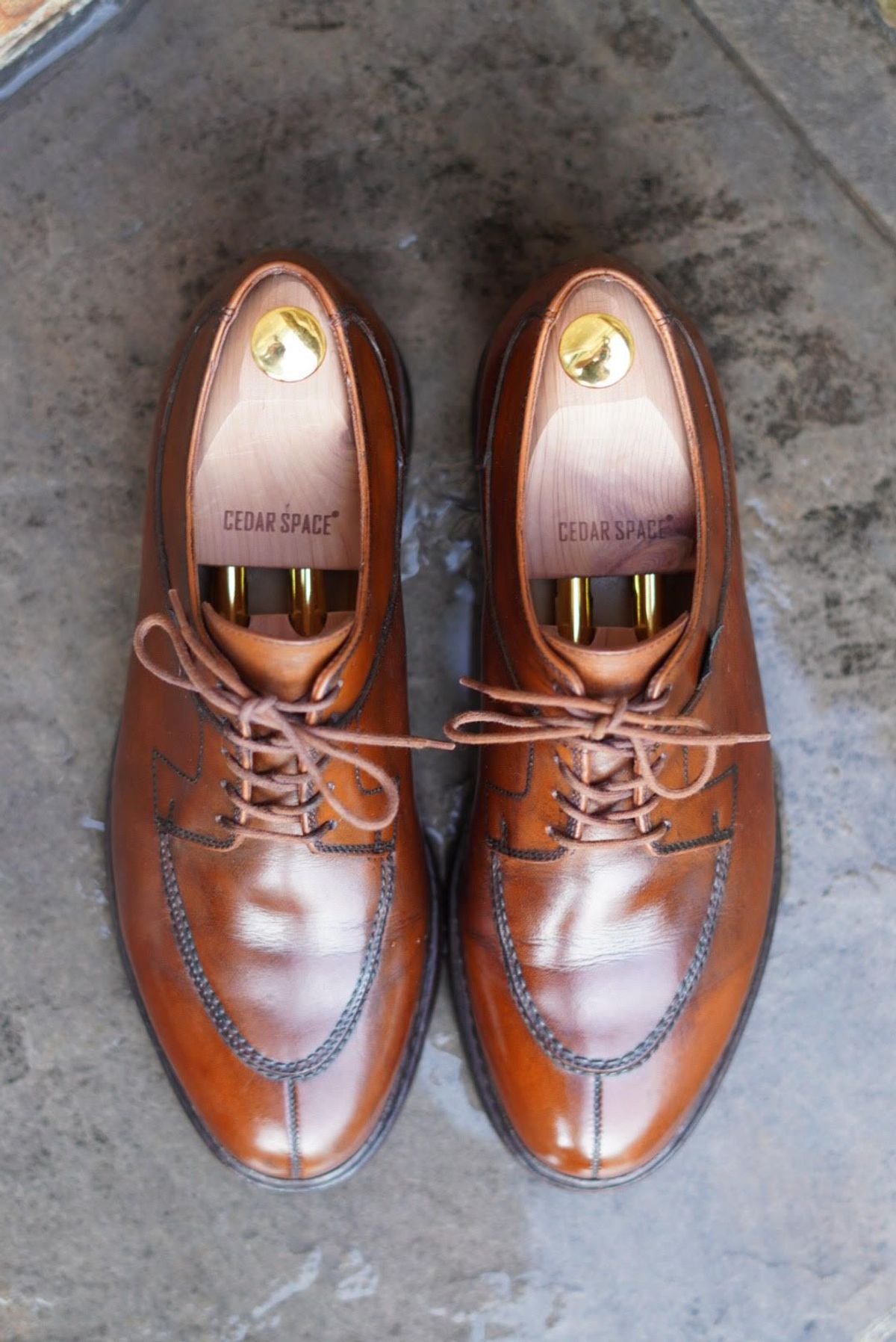 Photo by patinathunderdome on February 3, 2022 of the Paraboot Avignon in Lisse Gold.