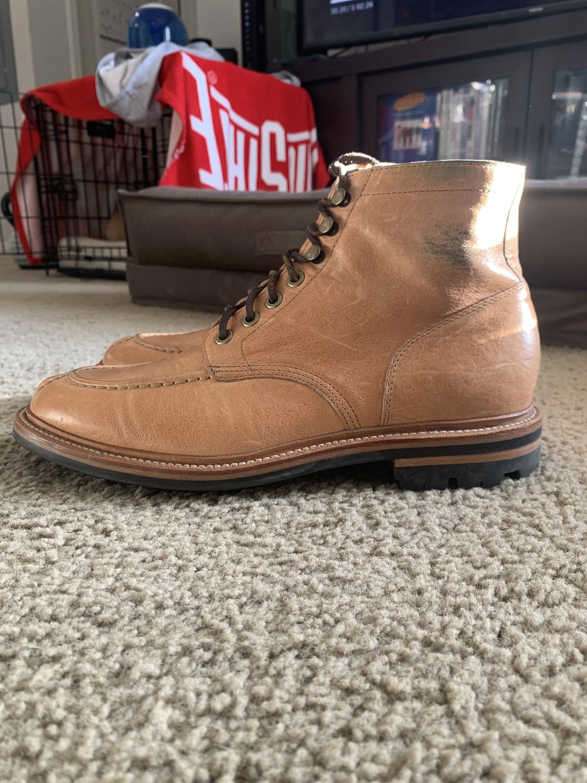 Photo by patinathunderdome on January 2, 2022 of the Grant Stone Ottawa Boot in Incas Natural Kangaroo.