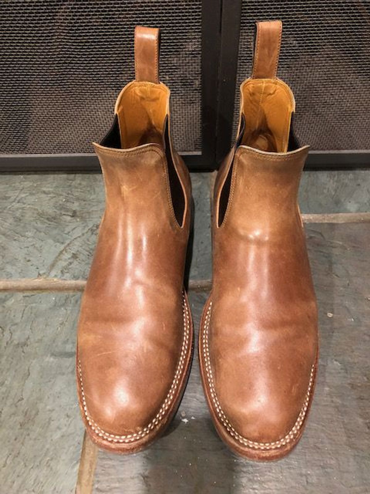 Photo by patinathunderdome on December 5, 2021 of the Benzein The Seventh Chelsea Boot in Maryam Toscanello Horsebutt.