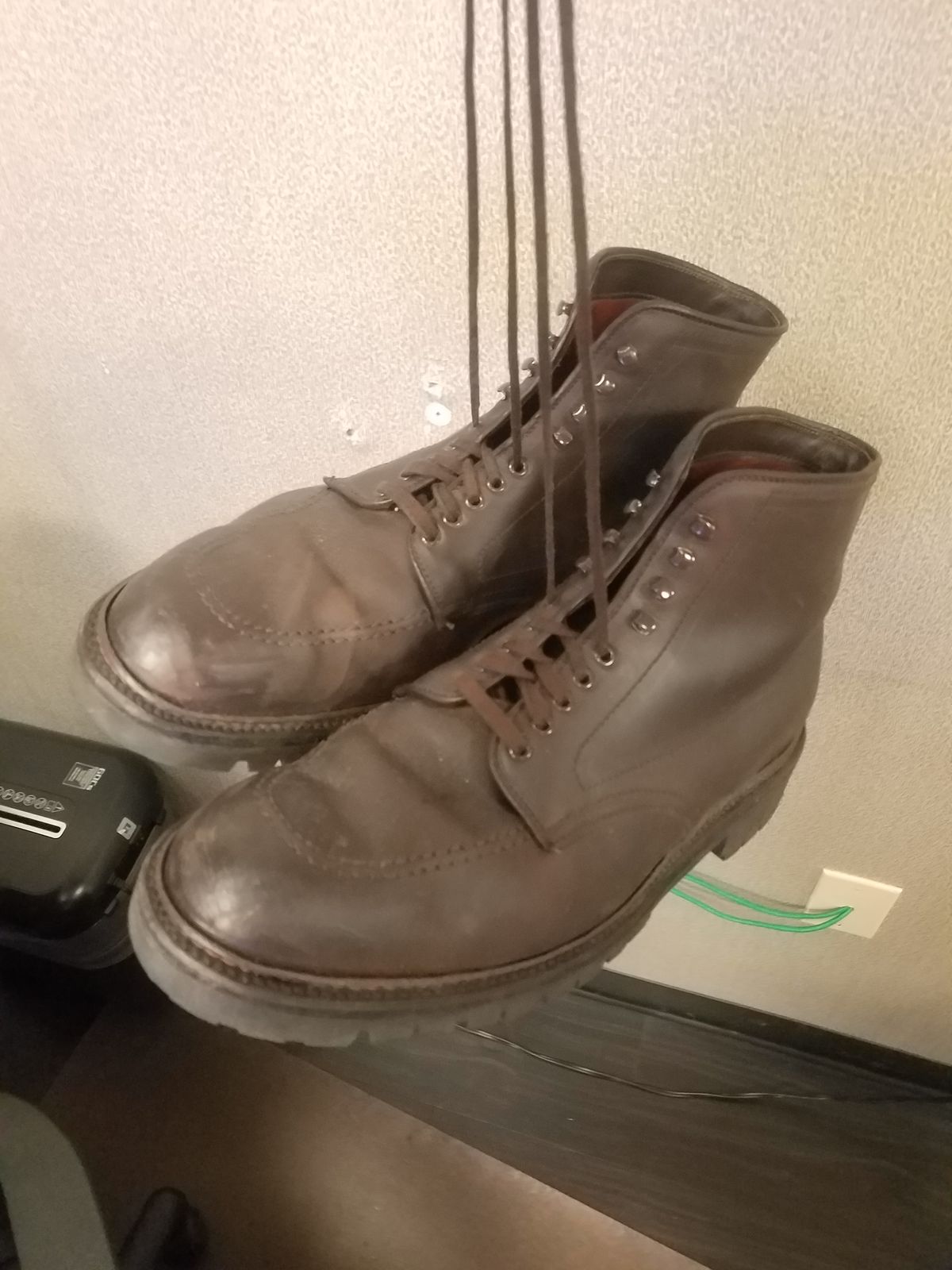 Photo by patinathunderdome on January 2, 2023 of the Alden Indy Boot in Horween Brown Chromexcel.