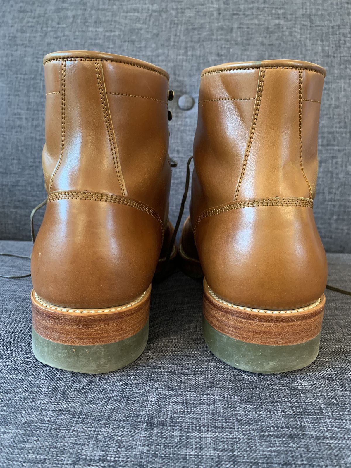 Photo by patinathunderdome on November 5, 2021 of the Benzein Kanon Brogue Cap Toe Boot in Shinki Whisky Shell Cordovan.