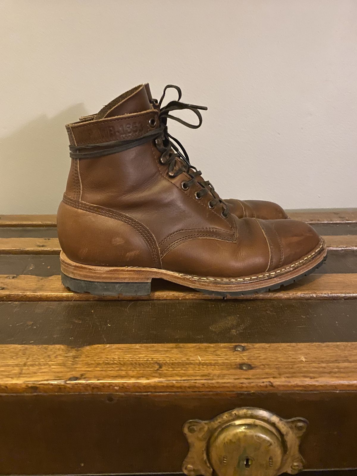 Photo by patinathunderdome on December 6, 2021 of the White's MP-Sherman Toe Cap in Seidel British Tan Double Shot.