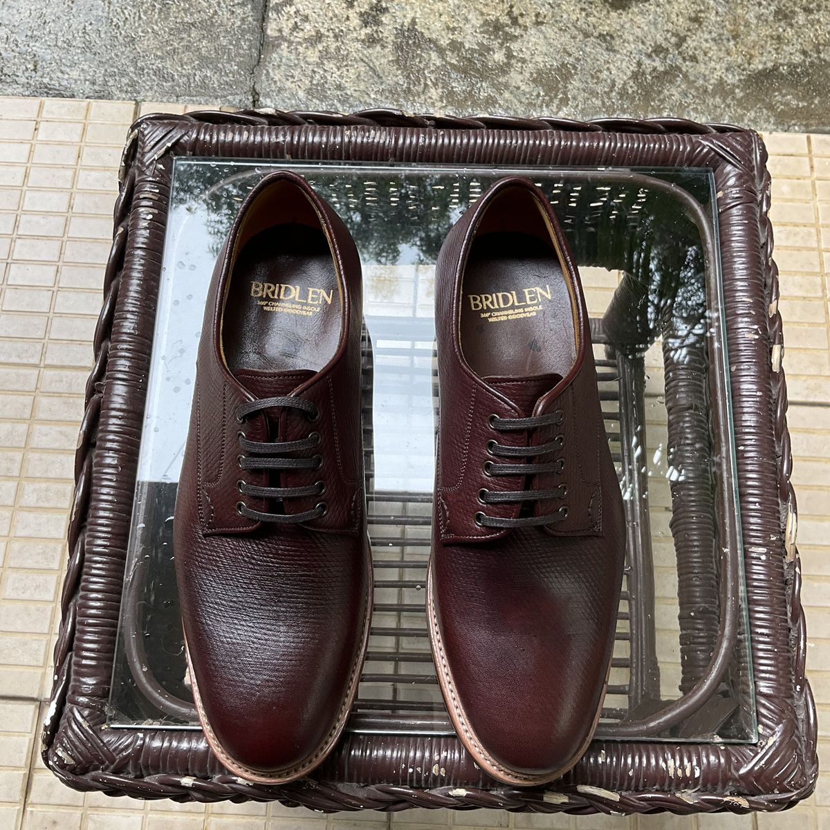 Photo by patinathunderdome on November 4, 2021 of the Bridlen Plain Derby in J&FJ Baker Brown Russian Calf.