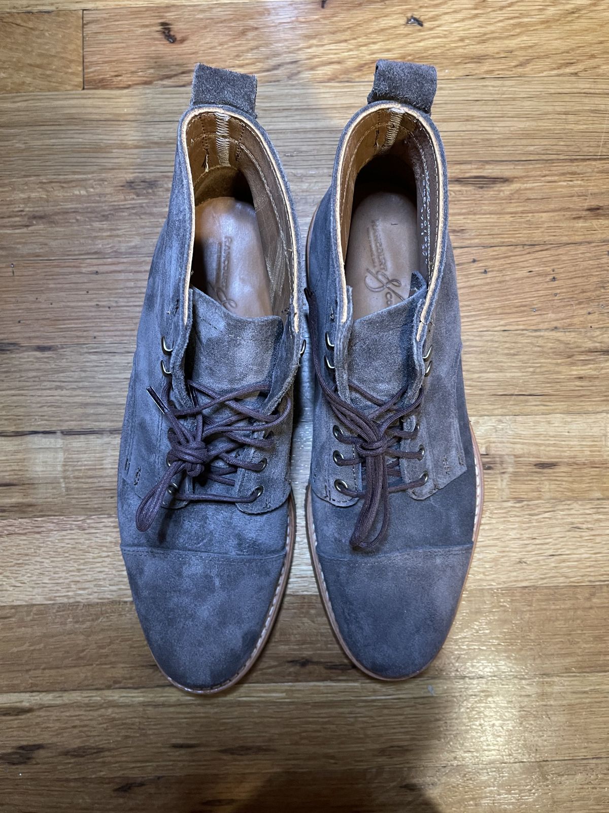 Photo by patinathunderdome on September 30, 2021 of the Rancourt & Co. Byron Boot in C.F. Stead Flint Kudu.