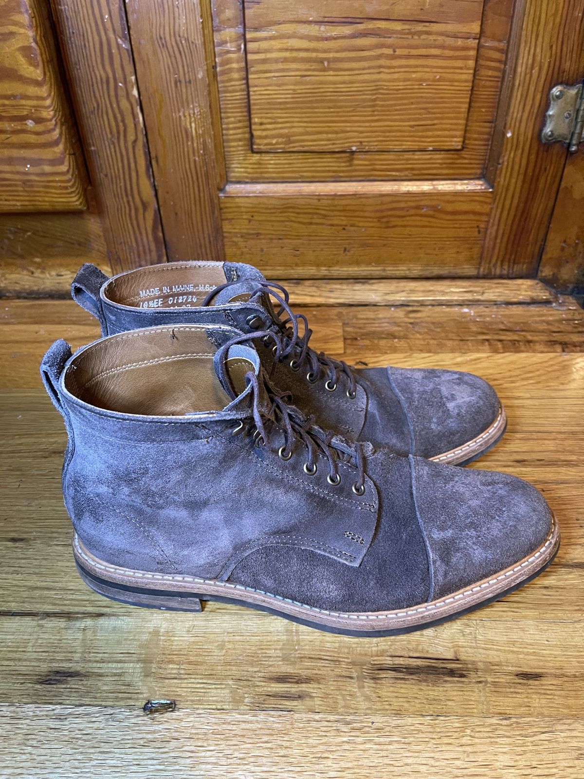 Photo by patinathunderdome on November 4, 2021 of the Rancourt & Co. Byron Boot in C.F. Stead Flint Kudu.