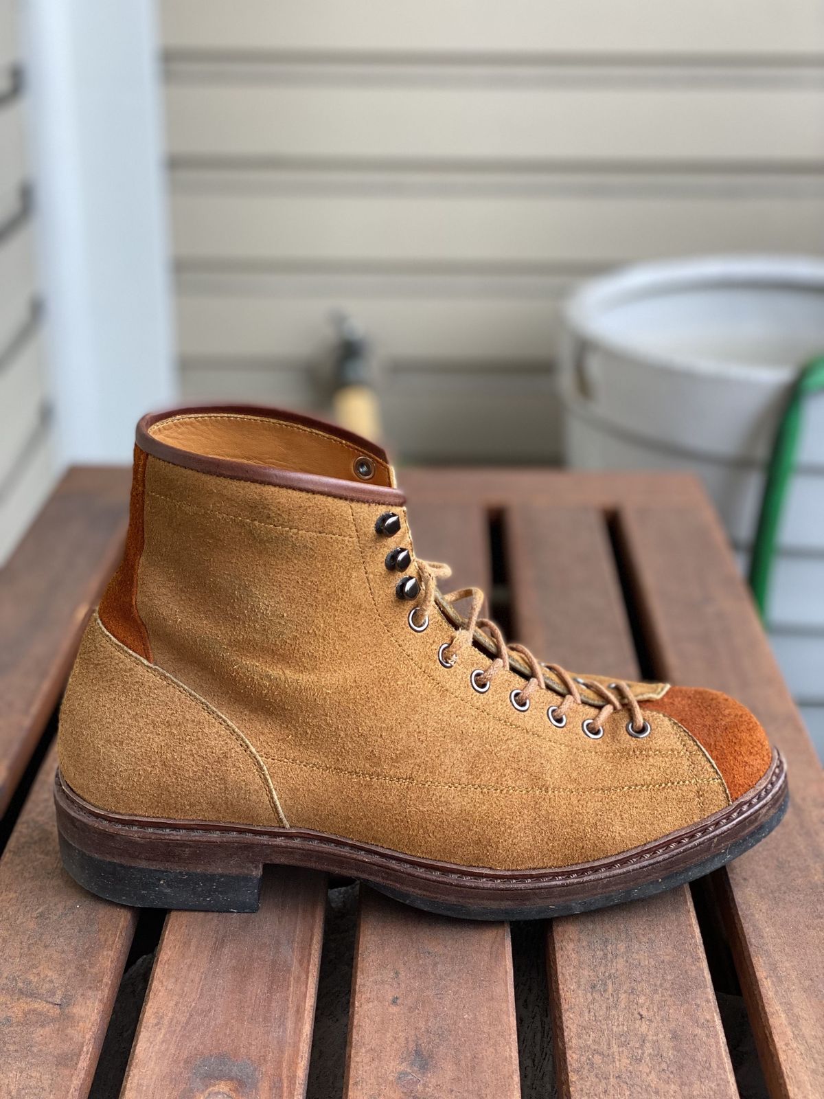Photo by patinathunderdome on December 3, 2021 of the Junkard IMB 2 in Indonesian Tan Roughout.