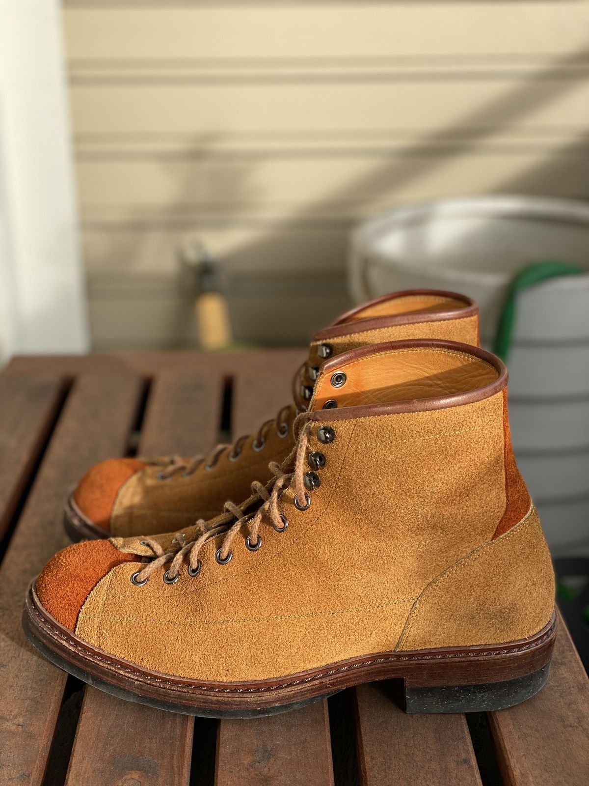 Photo by patinathunderdome on January 3, 2022 of the Junkard IMB 2 in Indonesian Tan Roughout.
