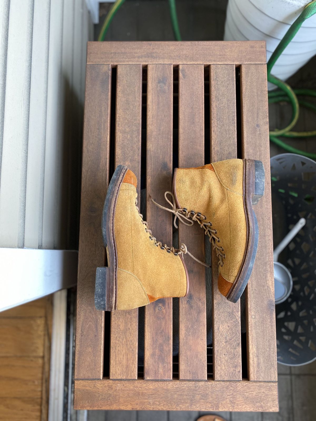 Photo by patinathunderdome on April 4, 2022 of the Junkard IMB 2 in Indonesian Tan Roughout.