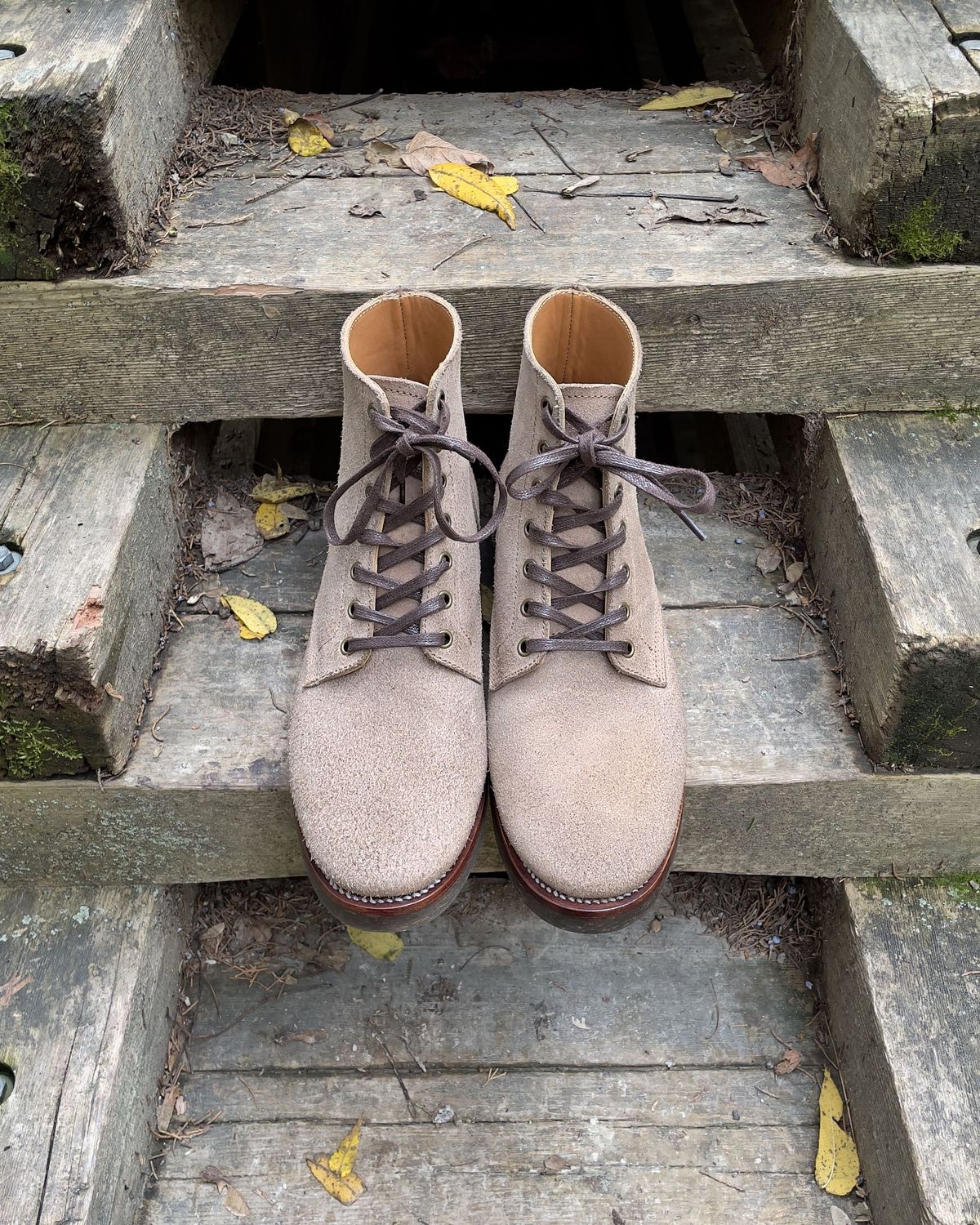Photo by patinathunderdome on November 1, 2021 of the Midas Service Boot in Horween Natural Chromexcel Roughout.