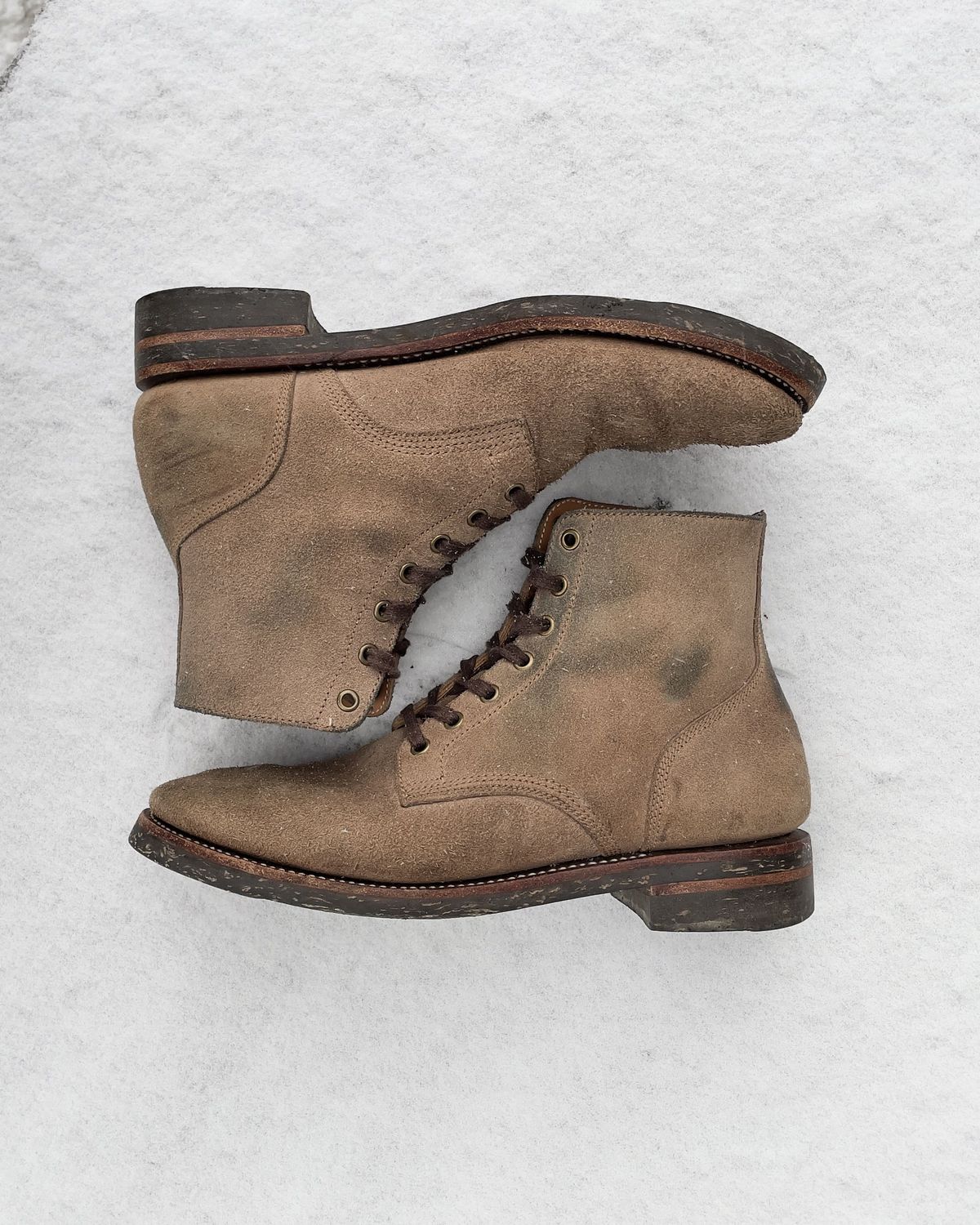 Photo by patinathunderdome on January 2, 2022 of the Midas Service Boot in Horween Natural Chromexcel Roughout.