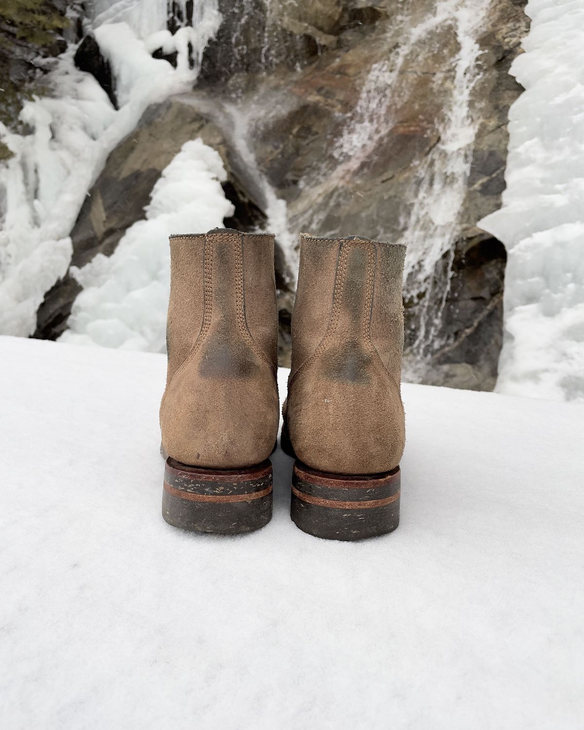 Photo by patinathunderdome on January 2, 2022 of the Midas Service Boot in Horween Natural Chromexcel Roughout.