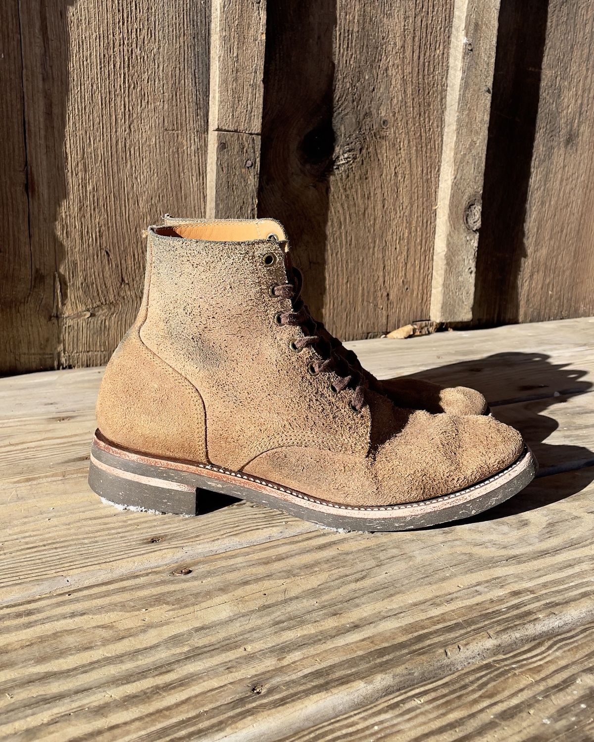 Photo by patinathunderdome on March 5, 2022 of the Midas Service Boot in Horween Natural Chromexcel Roughout.
