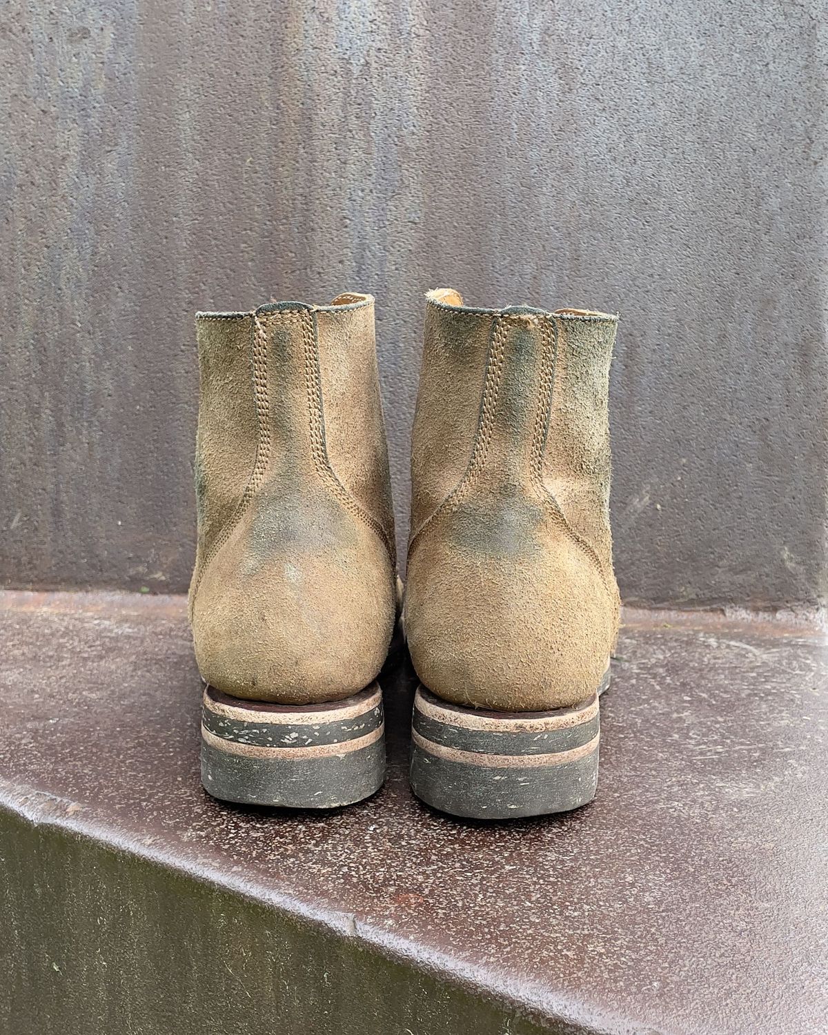 Photo by patinathunderdome on May 5, 2022 of the Midas Service Boot in Horween Natural Chromexcel Roughout.