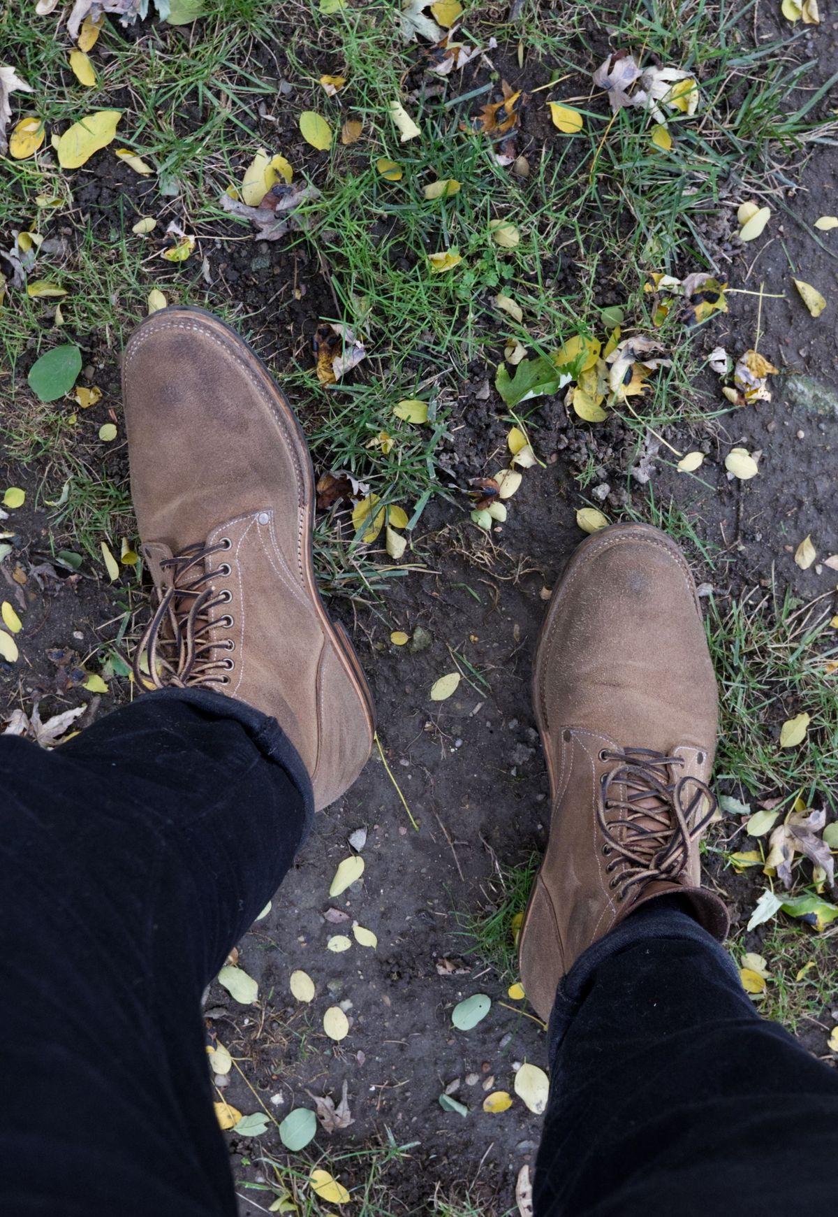 Photo by patinathunderdome on November 1, 2021 of the NF Bootmaker Milton Boot in Horween Marine Field Roughout.