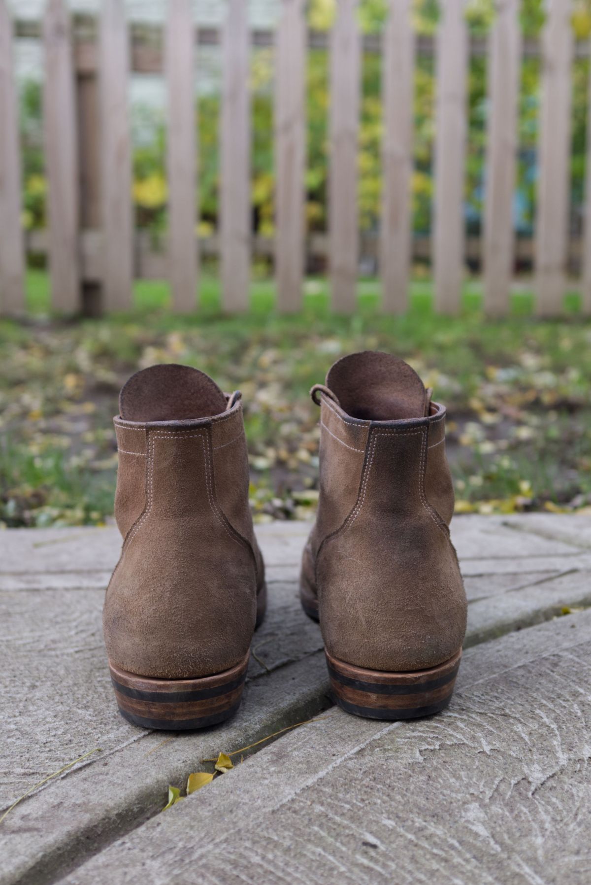 Photo by patinathunderdome on November 1, 2021 of the NF Bootmaker Milton Boot in Horween Marine Field Roughout.