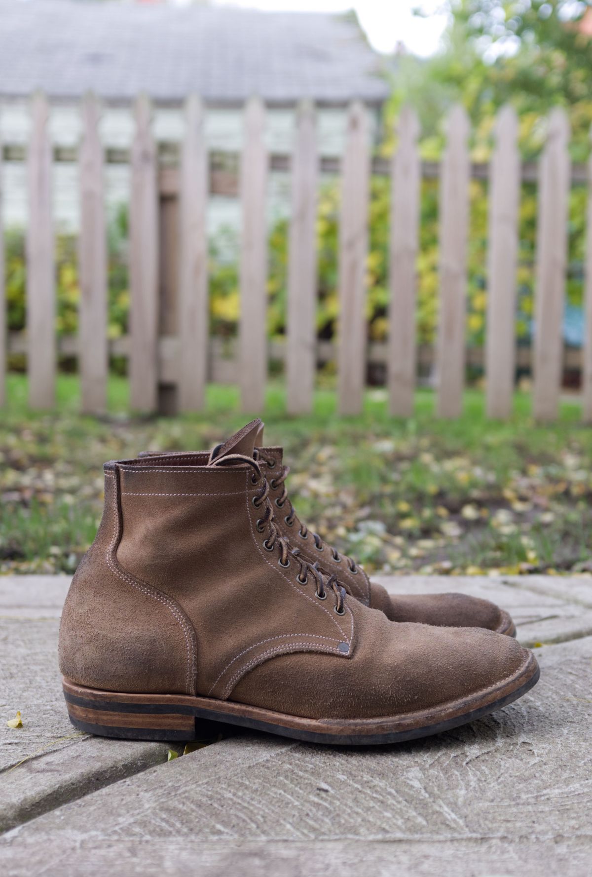 Photo by patinathunderdome on November 1, 2021 of the NF Bootmaker Milton Boot in Horween Marine Field Roughout.