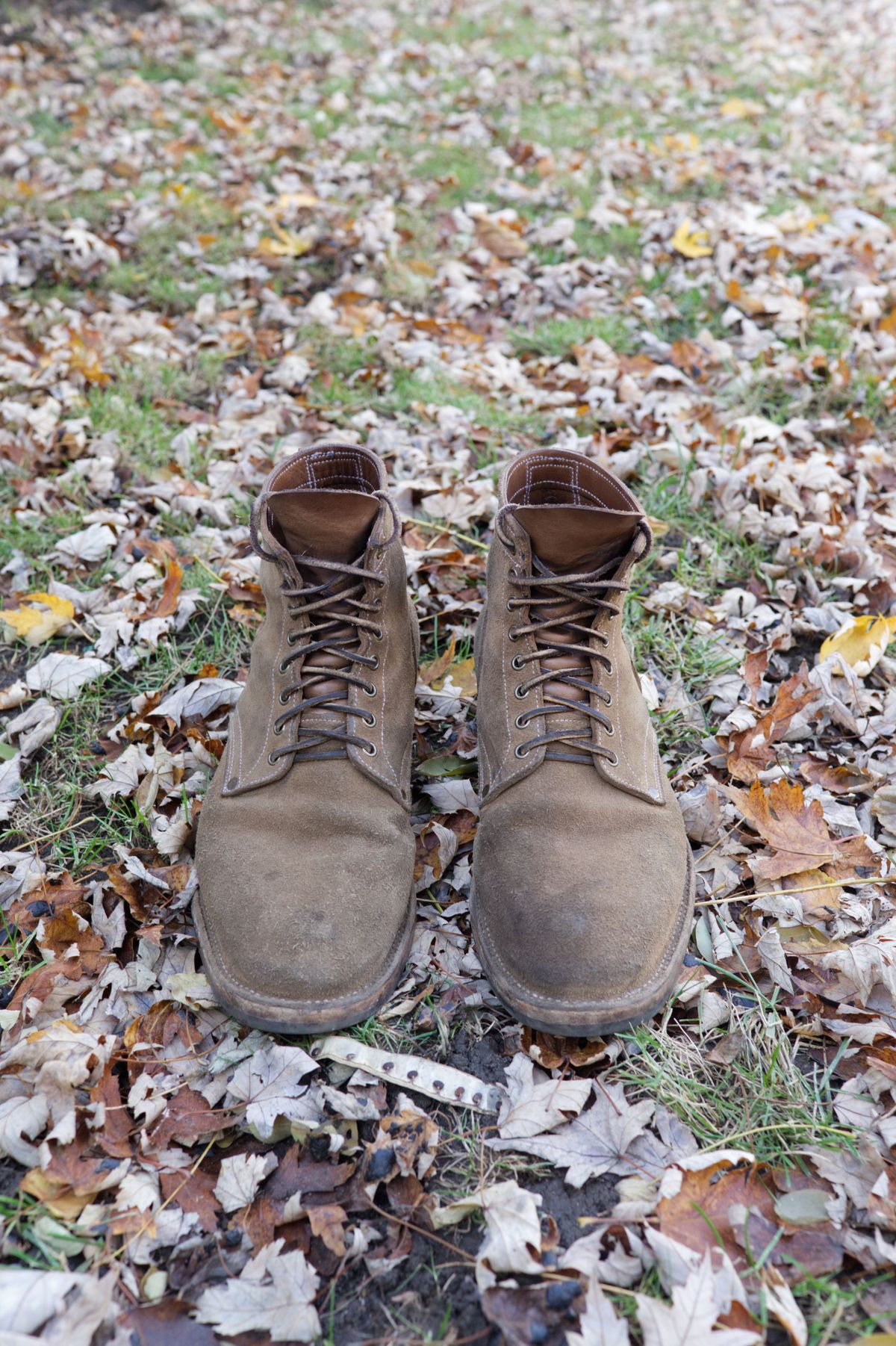Photo by patinathunderdome on December 2, 2021 of the NF Bootmaker Milton Boot in Horween Marine Field Roughout.