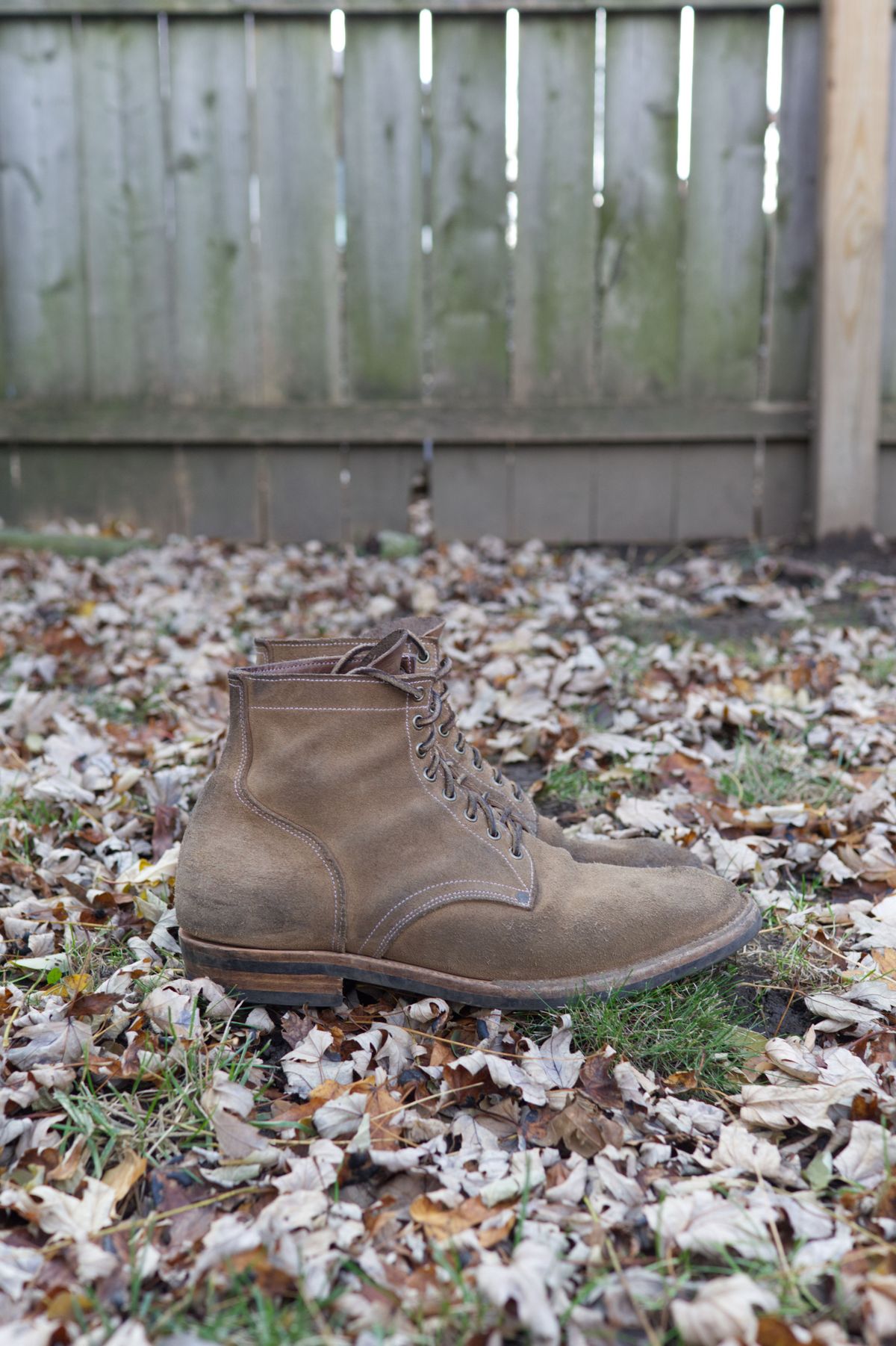 Photo by patinathunderdome on December 2, 2021 of the NF Bootmaker Milton Boot in Horween Marine Field Roughout.