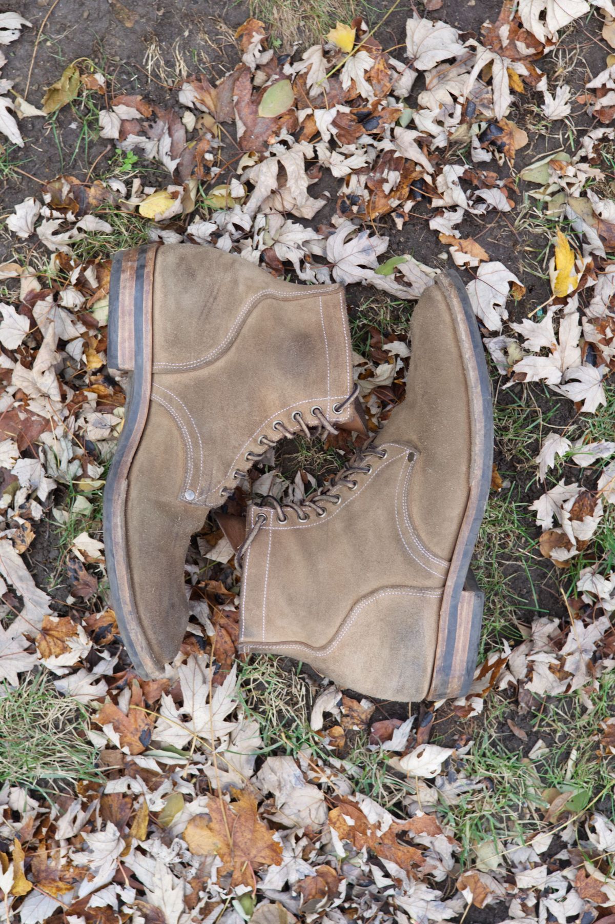 Photo by patinathunderdome on December 2, 2021 of the NF Bootmaker Milton Boot in Horween Marine Field Roughout.