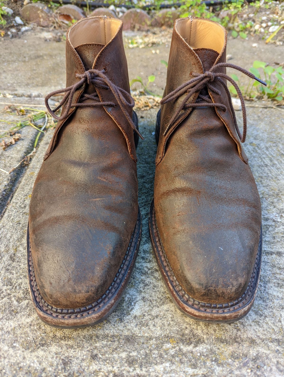 Photo by patinathunderdome on February 6, 2022 of the Crockett & Jones Molton in Dark Brown Roughout Suede.