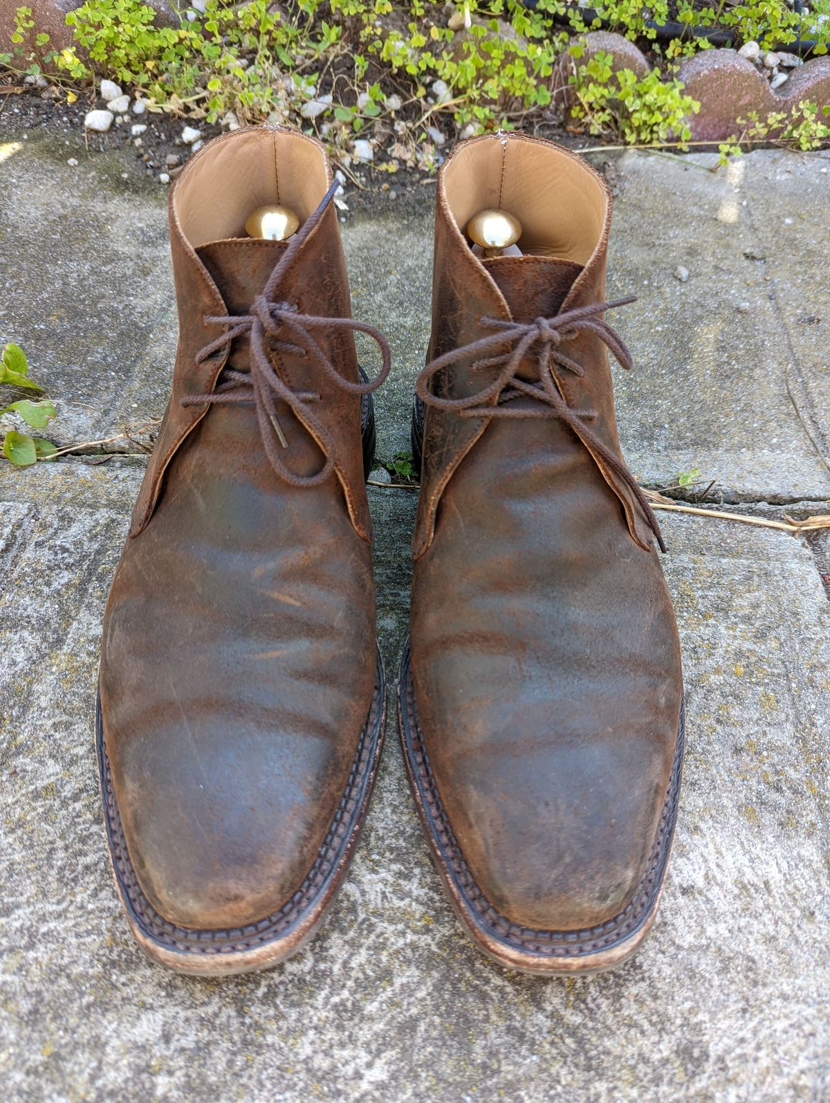 Photo by patinathunderdome on March 6, 2022 of the Crockett & Jones Molton in Dark Brown Roughout Suede.