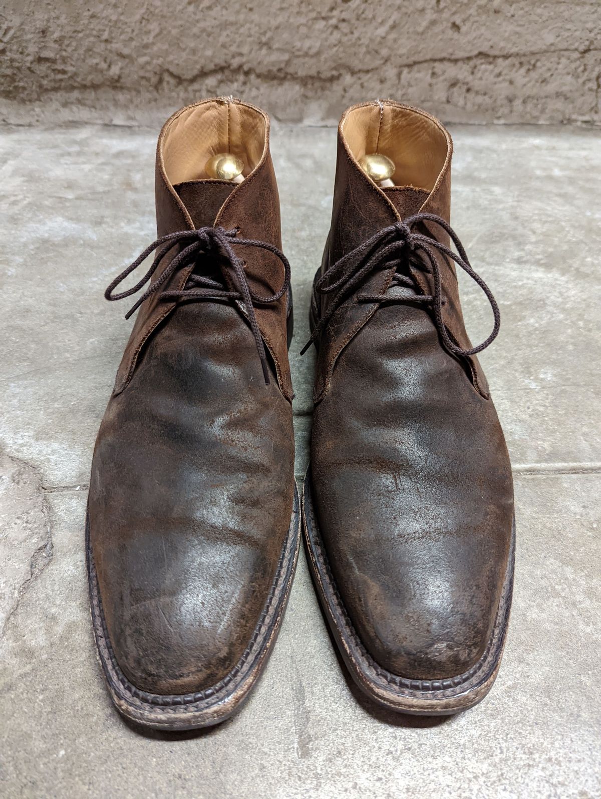 Photo by patinathunderdome on April 6, 2022 of the Crockett & Jones Molton in Dark Brown Roughout Suede.