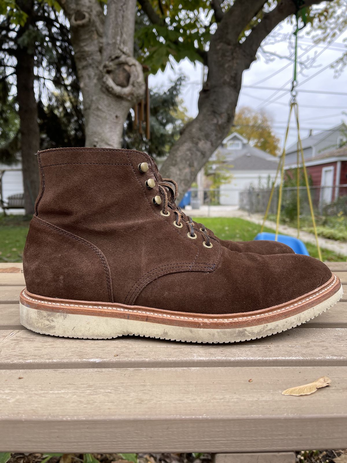Photo by patinathunderdome on November 4, 2021 of the Grant Stone Diesel Boot in C.F. Stead Coffee Repello Calf Suede.