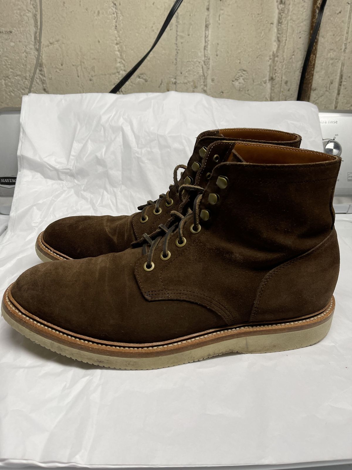Photo by patinathunderdome on December 6, 2021 of the Grant Stone Diesel Boot in C.F. Stead Coffee Repello Calf Suede.