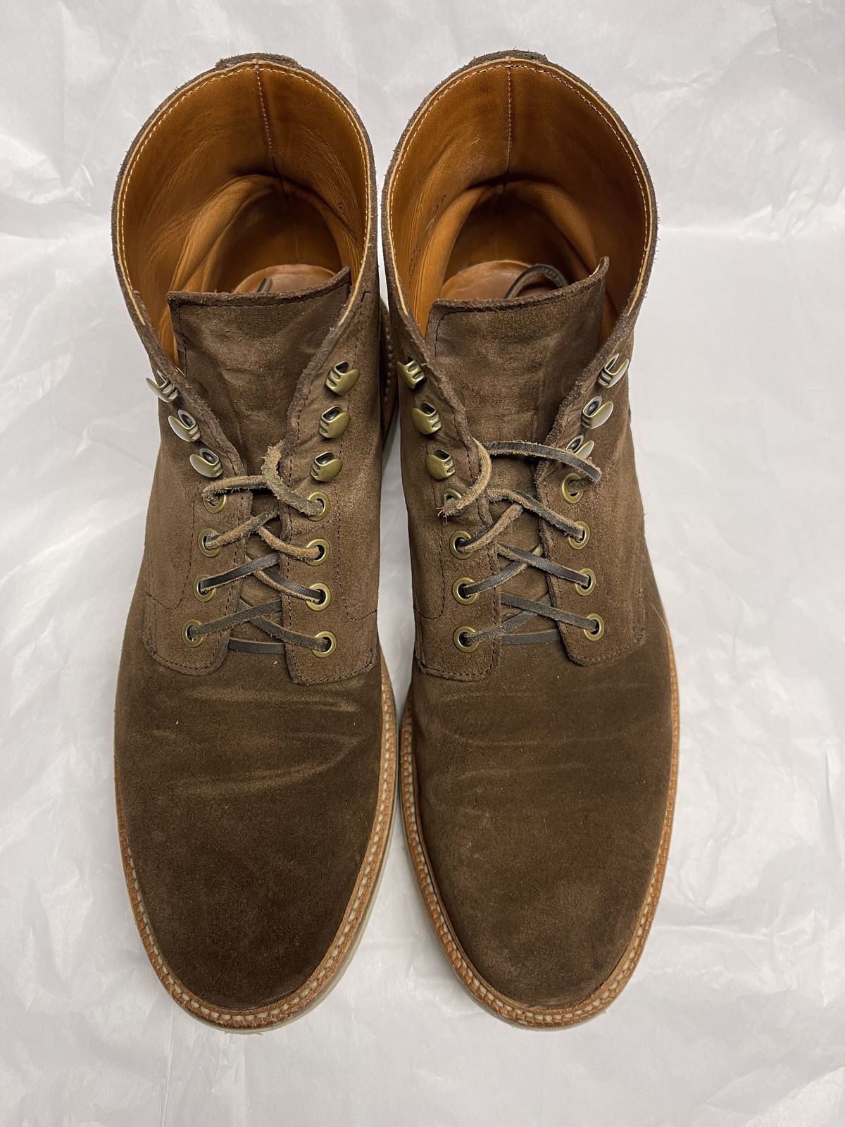 Photo by patinathunderdome on December 6, 2021 of the Grant Stone Diesel Boot in C.F. Stead Coffee Repello Calf Suede.