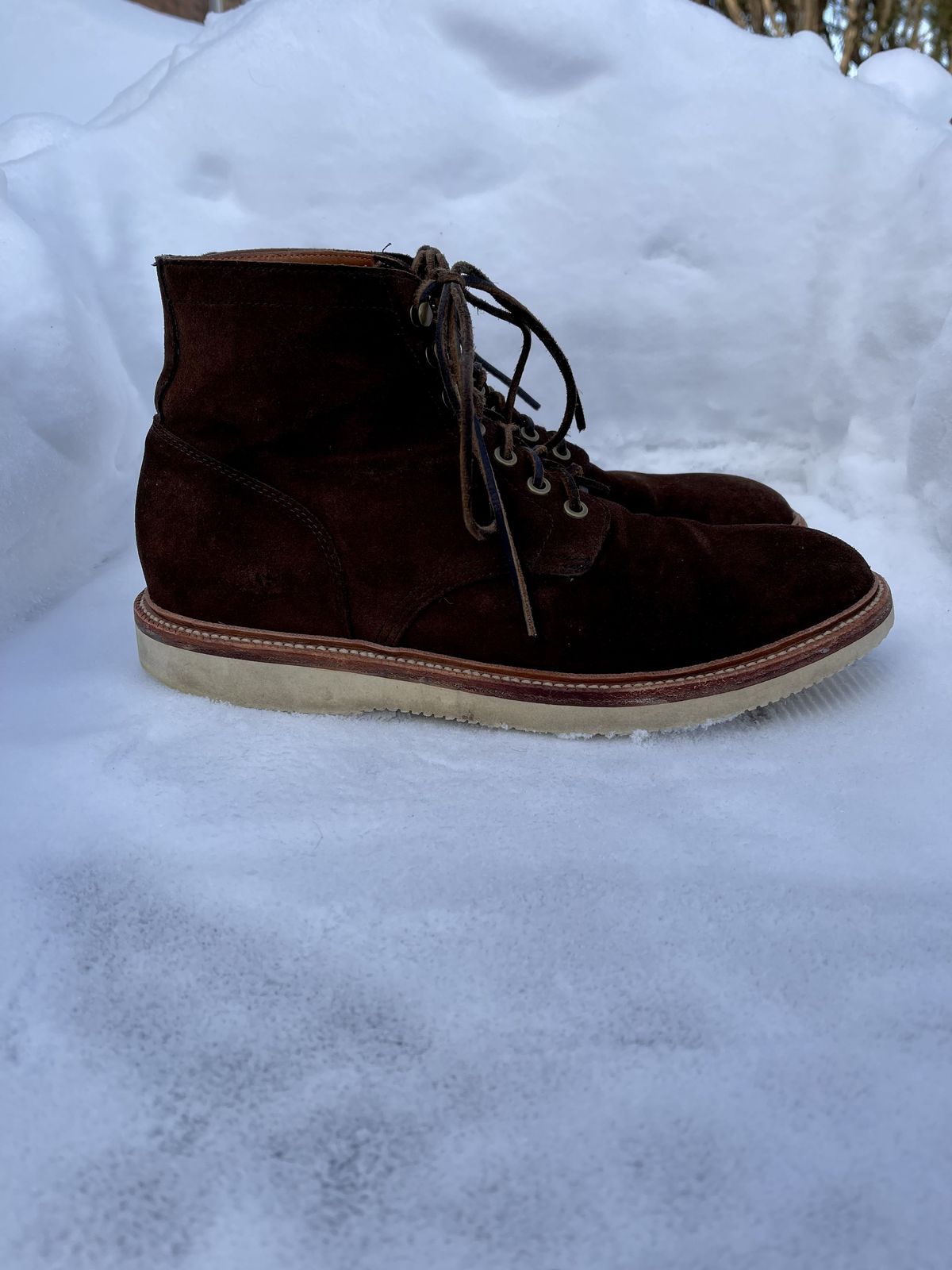 Photo by patinathunderdome on February 5, 2022 of the Grant Stone Diesel Boot in C.F. Stead Coffee Repello Calf Suede.