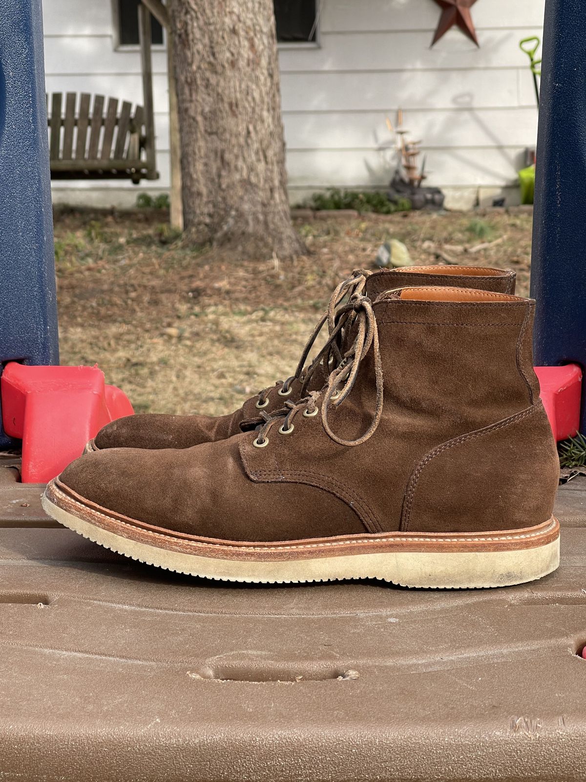 Photo by patinathunderdome on March 4, 2022 of the Grant Stone Diesel Boot in C.F. Stead Coffee Repello Calf Suede.