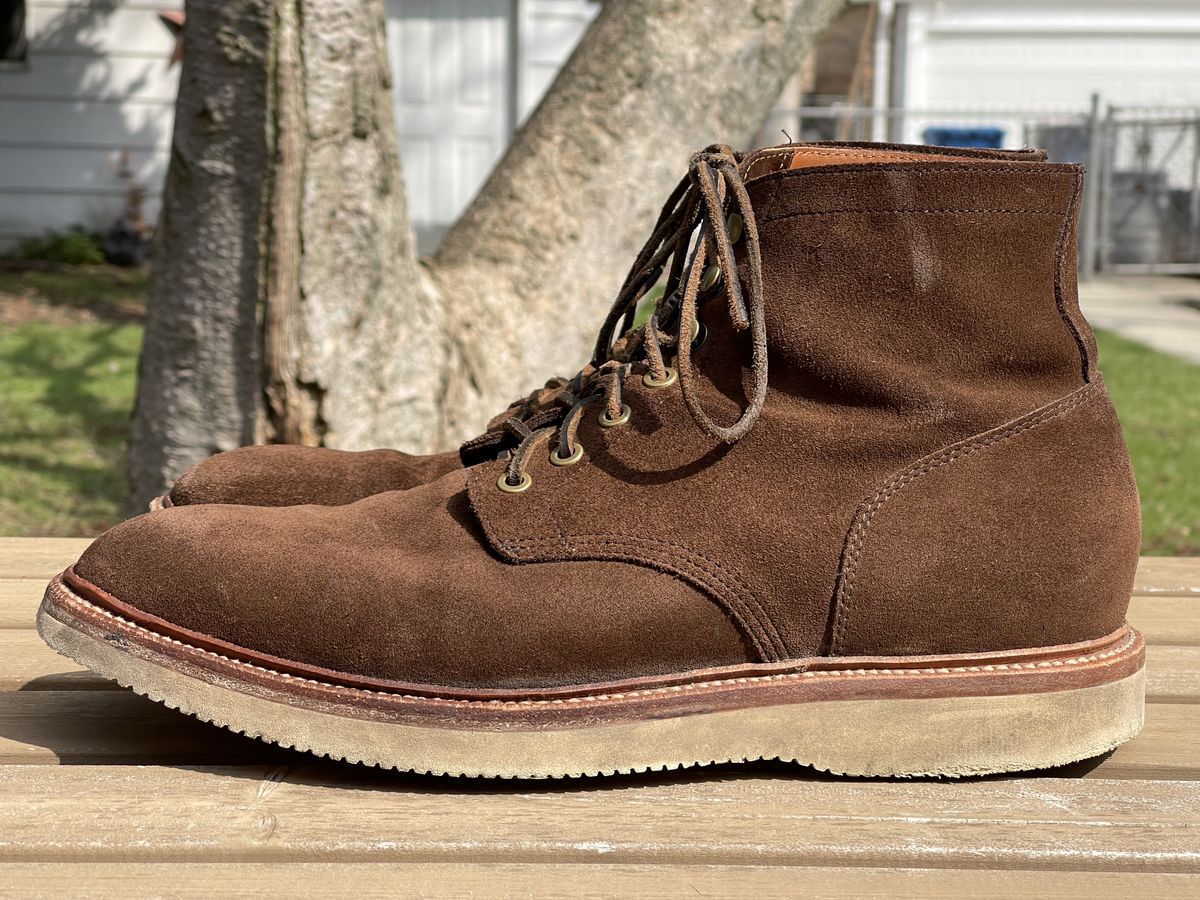 Photo by patinathunderdome on April 3, 2022 of the Grant Stone Diesel Boot in C.F. Stead Coffee Repello Calf Suede.