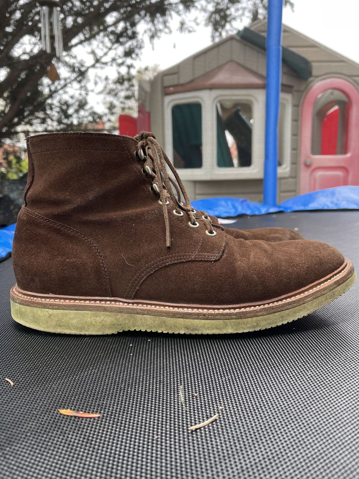 Photo by patinathunderdome on May 5, 2022 of the Grant Stone Diesel Boot in C.F. Stead Coffee Repello Calf Suede.