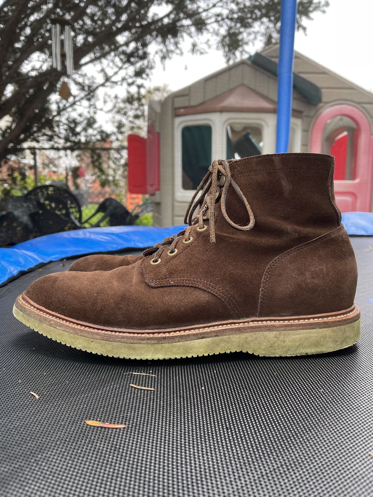 Photo by patinathunderdome on May 5, 2022 of the Grant Stone Diesel Boot in C.F. Stead Coffee Repello Calf Suede.